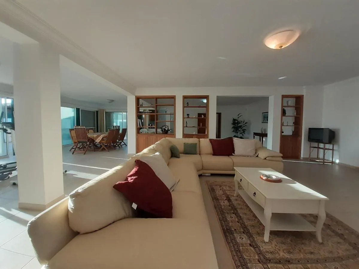 Gale 3 Storey Villa Really On The Beach Portugal