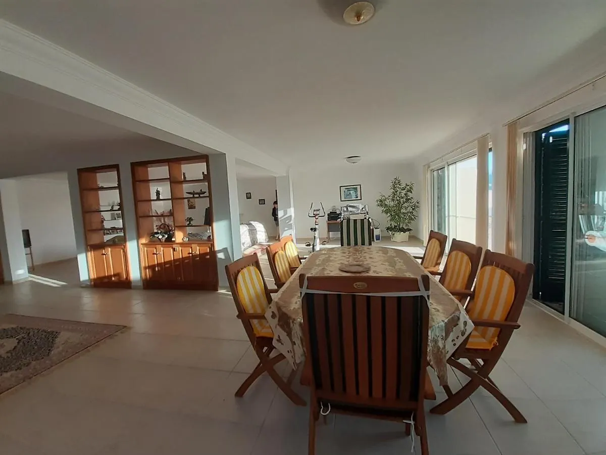 Gale 3 Storey Villa Really On The Beach