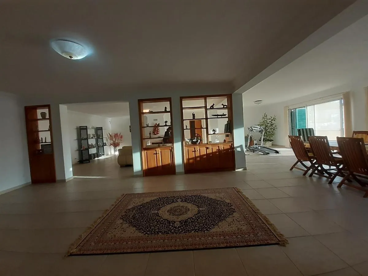 Gale 3 Storey Villa Really On The Beach Portugal